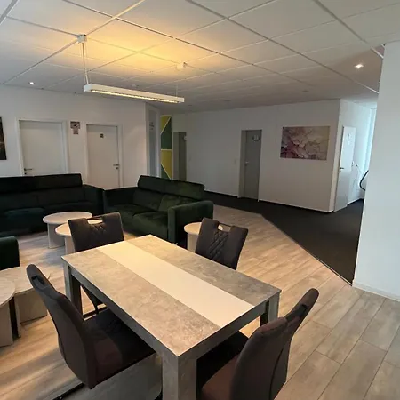 J&r Gaestezimmer Kassel Guest house *