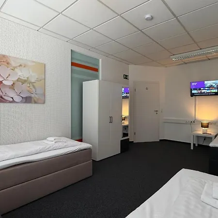 Pensjonat J&r Gaestezimmer Kassel