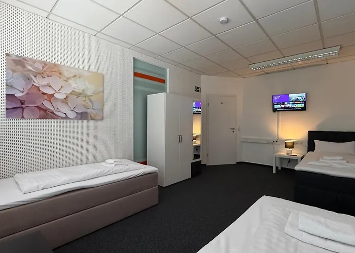 Affittacamere J&r Gaestezimmer Kassel