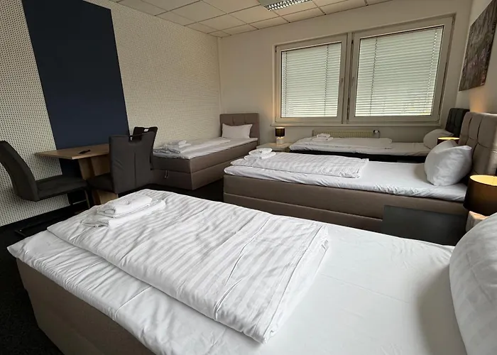 J&r Gaestezimmer Kassel Affittacamere *